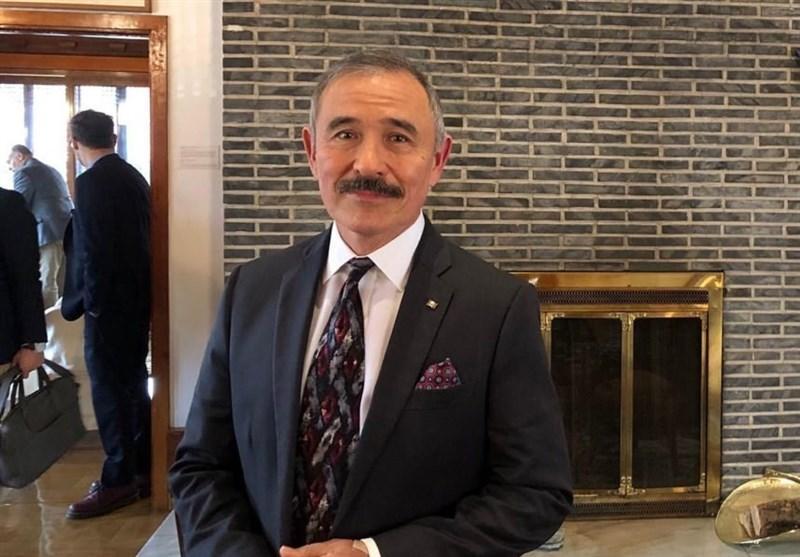 سبیل سفیر آمریکا در کره جنوبی جنجالی شد عکس سبیل سفیر آمریکا در کره جنوبی جنجالی شد