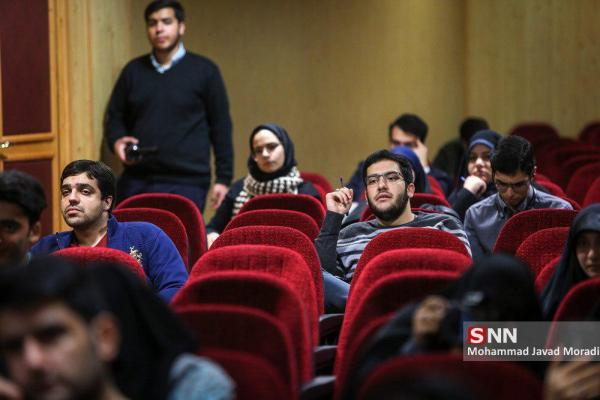 بررسی چشم انداز مذاکره با آمریکا در ایرانِ 1400 با حضور متکی بررسی چشم انداز مذاکره با آمریکا در ایرانِ 1400 با حضور متکی در دانشگاه بین المللی امام خمینی(ره)