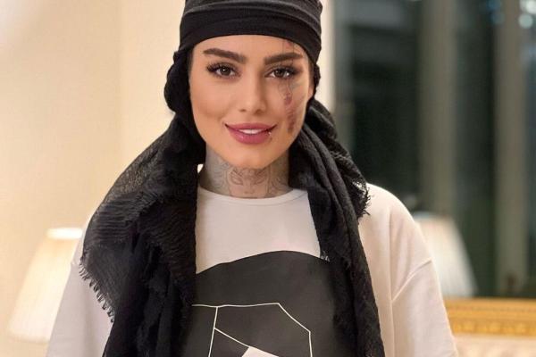 عکس، مراسم عقد سحر قریشی در مسجد دبی؟! عکس، مراسم عقد سحر قریشی در مسجد دبی؟!