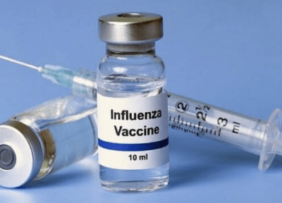 آیا واکسن آنفلوآنزا و دوز تقویت کننده کووید را همزمان دریافت کنیم؟