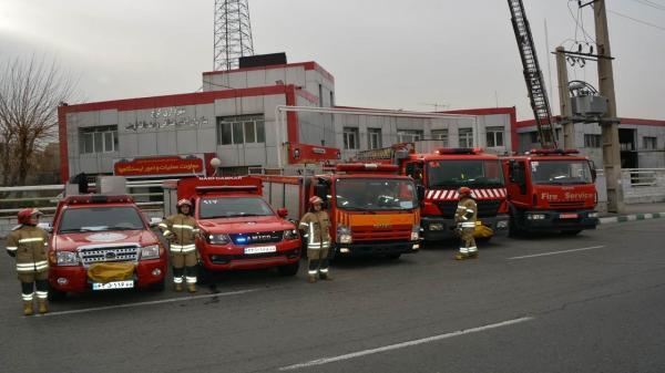 آتش نشانان جان بیش از 200 نفر را نجات دادند آتش نشانان جان بیش از 200 نفر را نجات دادند