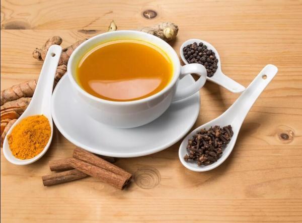 یک چای پرفایده؛ پیشگیری از سرطان و آلزایمر تا تقویت سیستم یک چای پرفایده؛ پیشگیری از سرطان و آلزایمر تا تقویت سیستم ایمنی و بهبود التهاب مفاصل